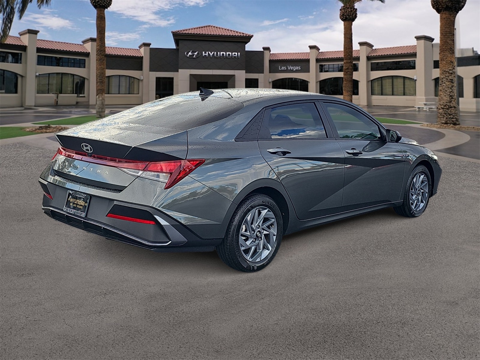 Thumbnail: 2024 Hyundai Elantra - 8