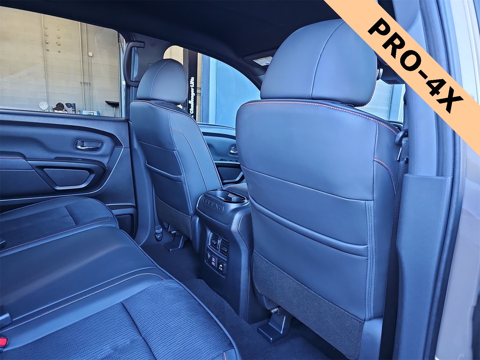 Thumbnail: 2024 Nissan Titan - 16