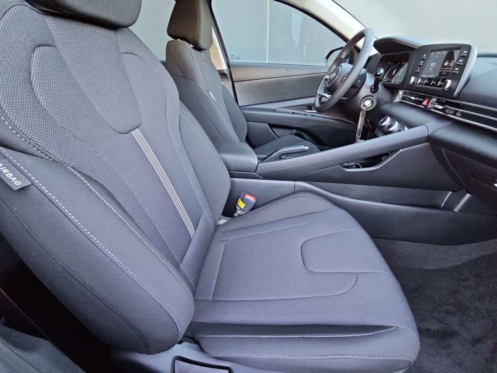 Thumbnail: 2026 Hyundai Elantra - 18