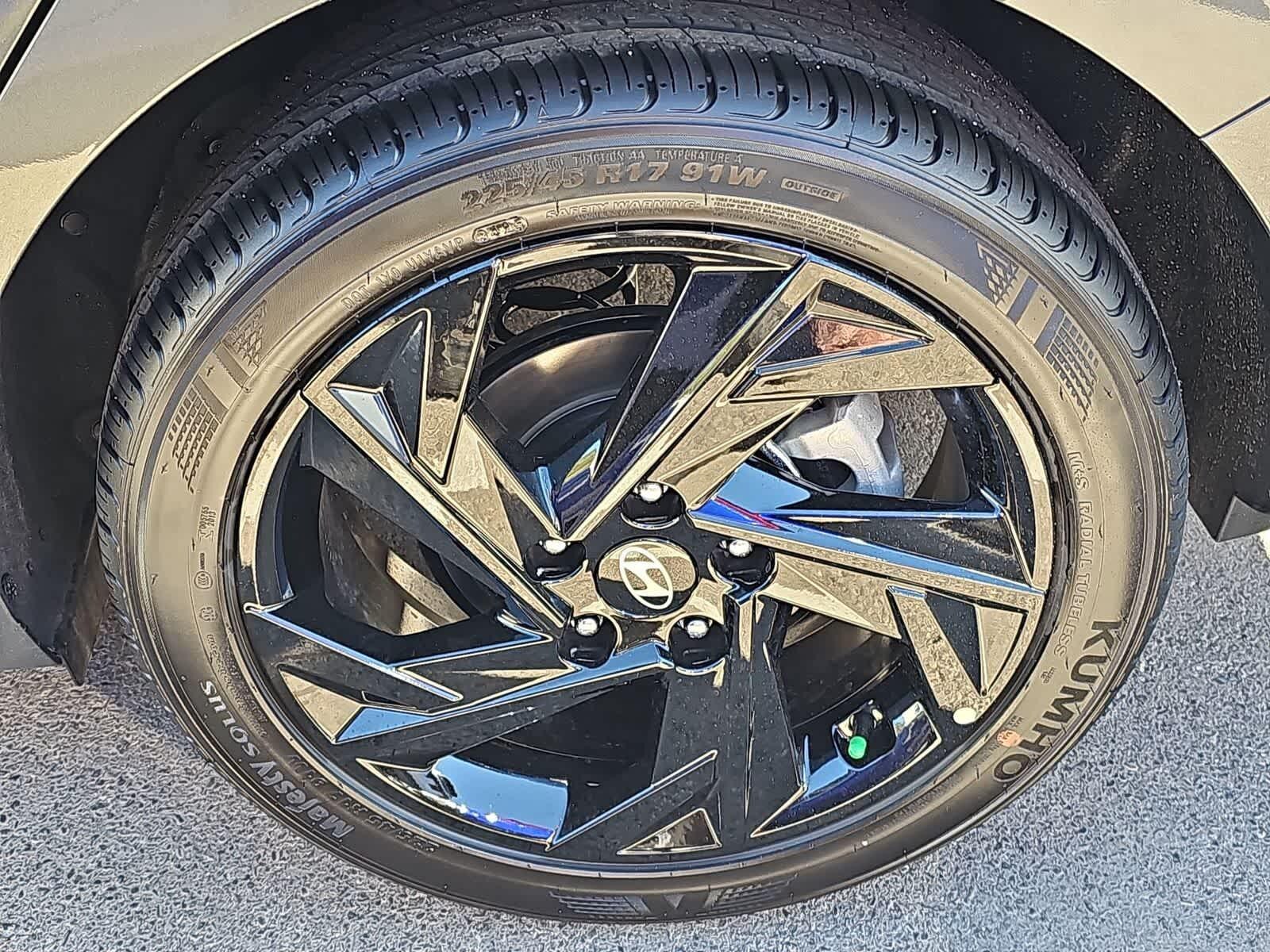 Thumbnail: 2026 Hyundai Elantra - 12