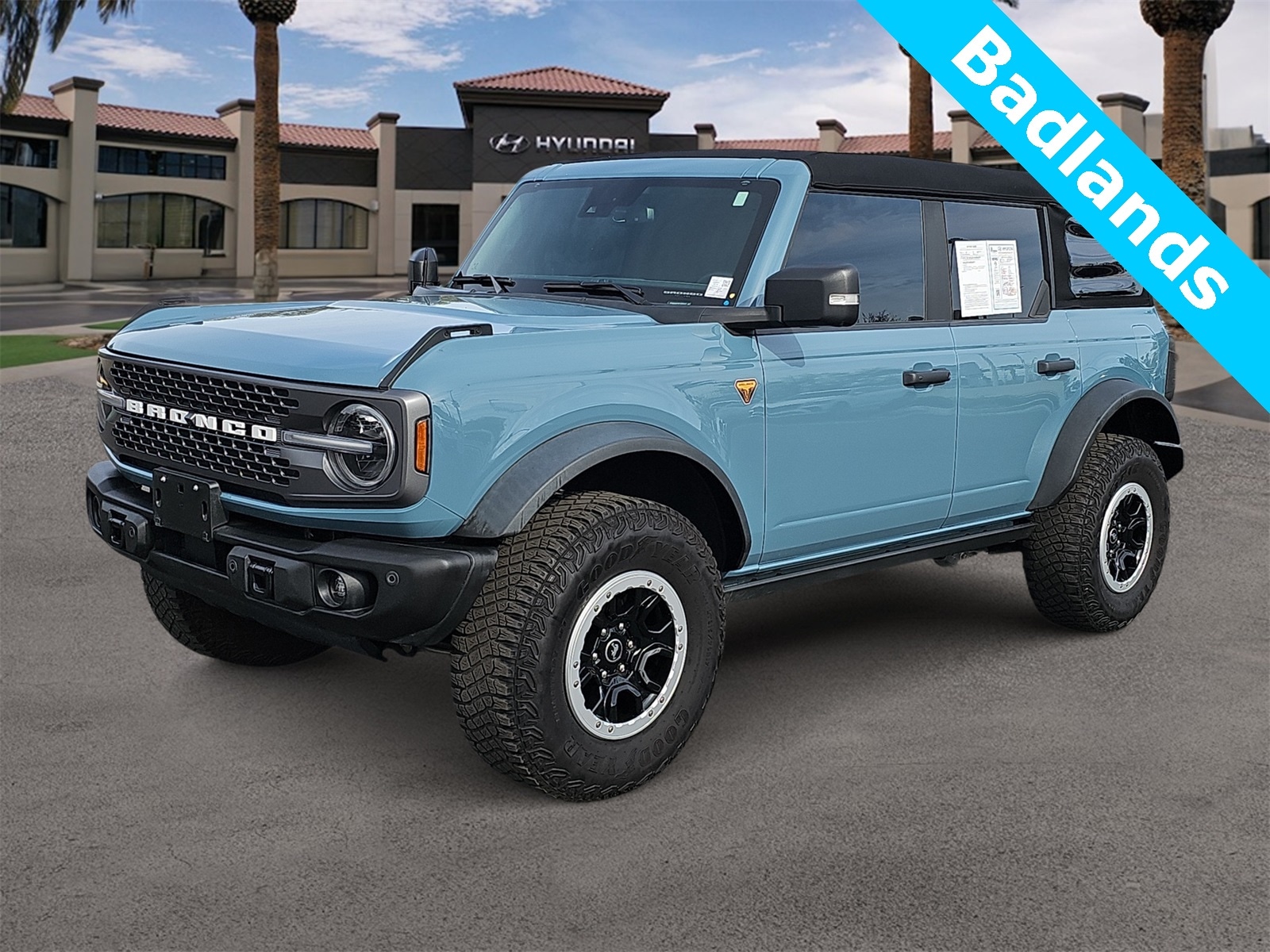 Thumbnail: 2023 Ford Bronco - 4