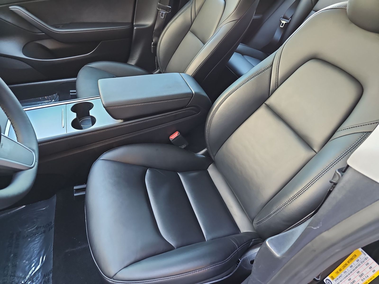 Thumbnail: 2021 Tesla Model 3 - 15