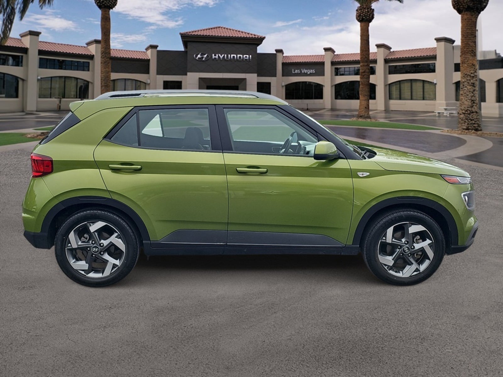 2022 Hyundai Venue SEL 10