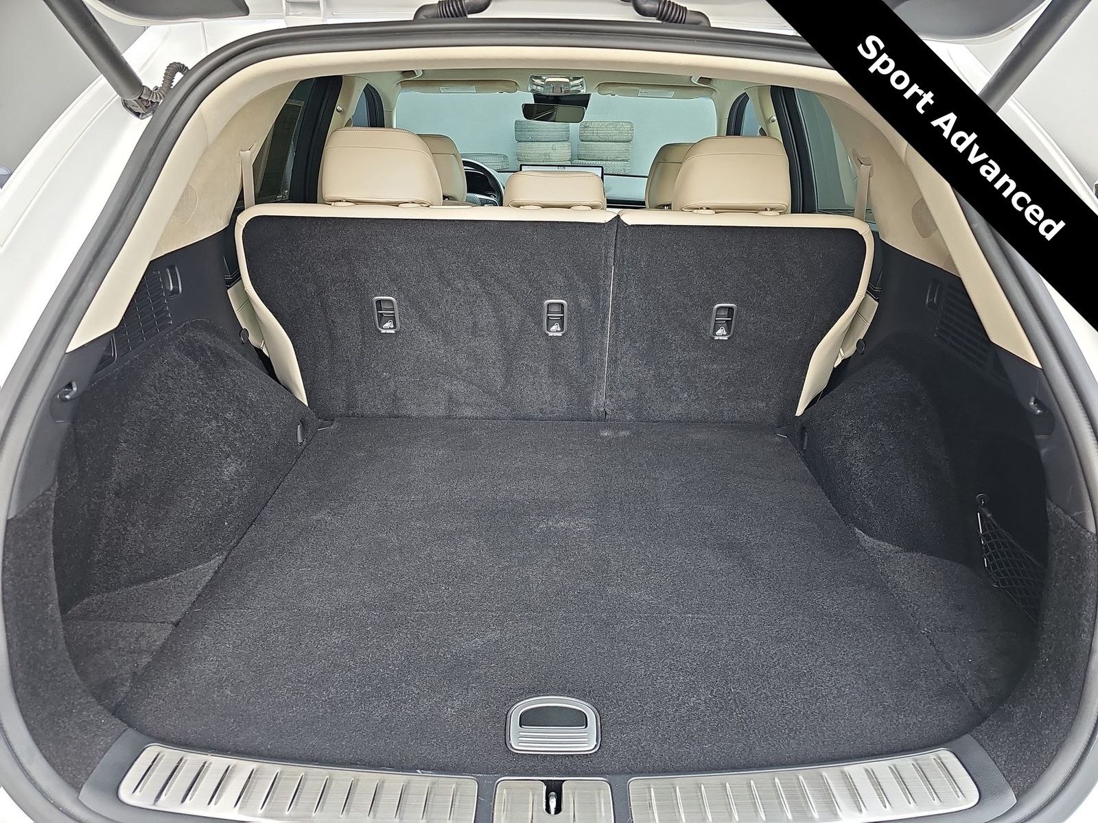 Thumbnail: 2023 Genesis GV70 - 23