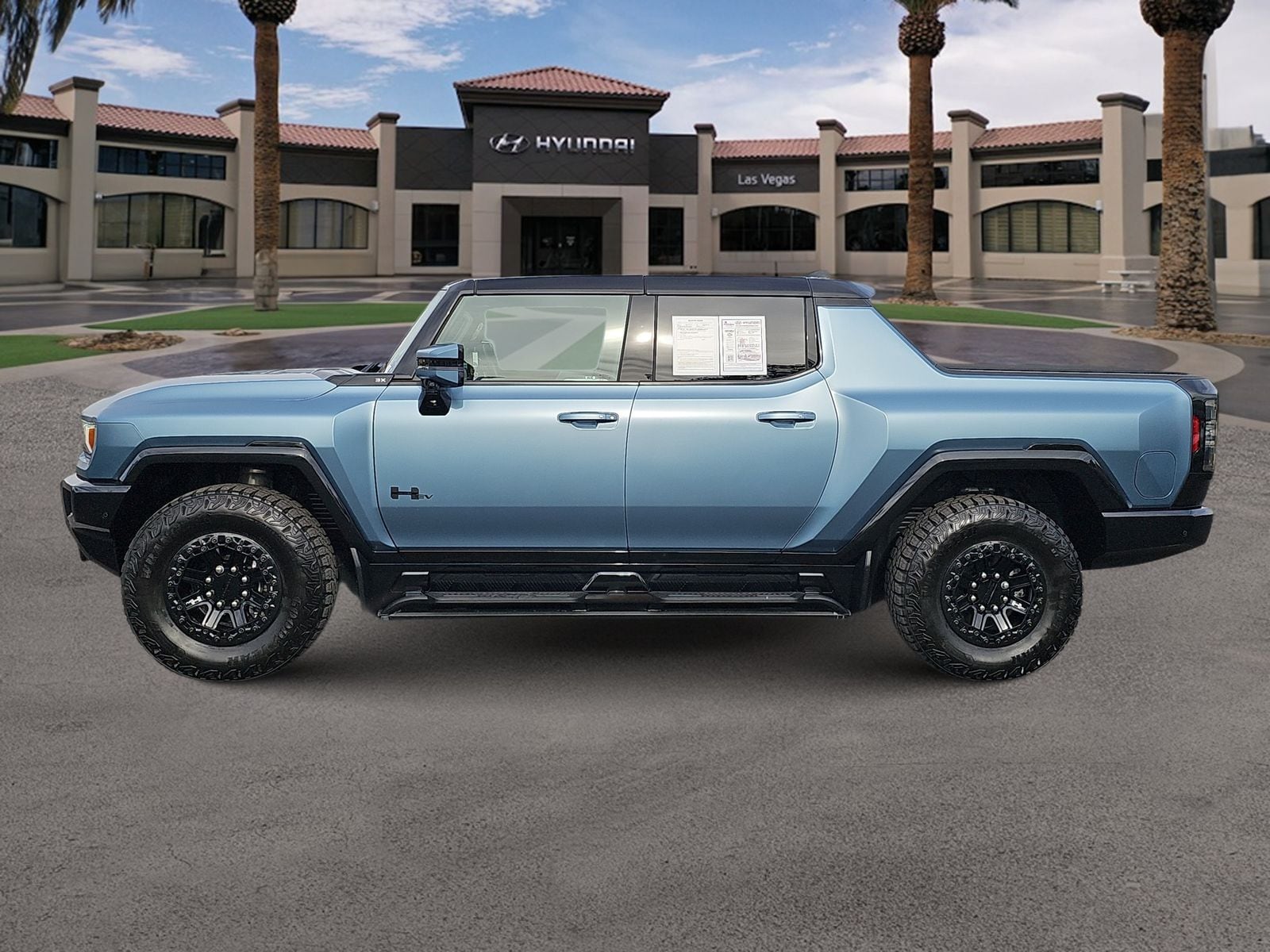 Thumbnail: 2024 GMC Hummer EV - 5