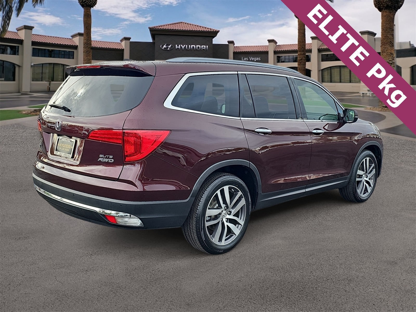 Thumbnail: 2016 Honda Pilot - 8