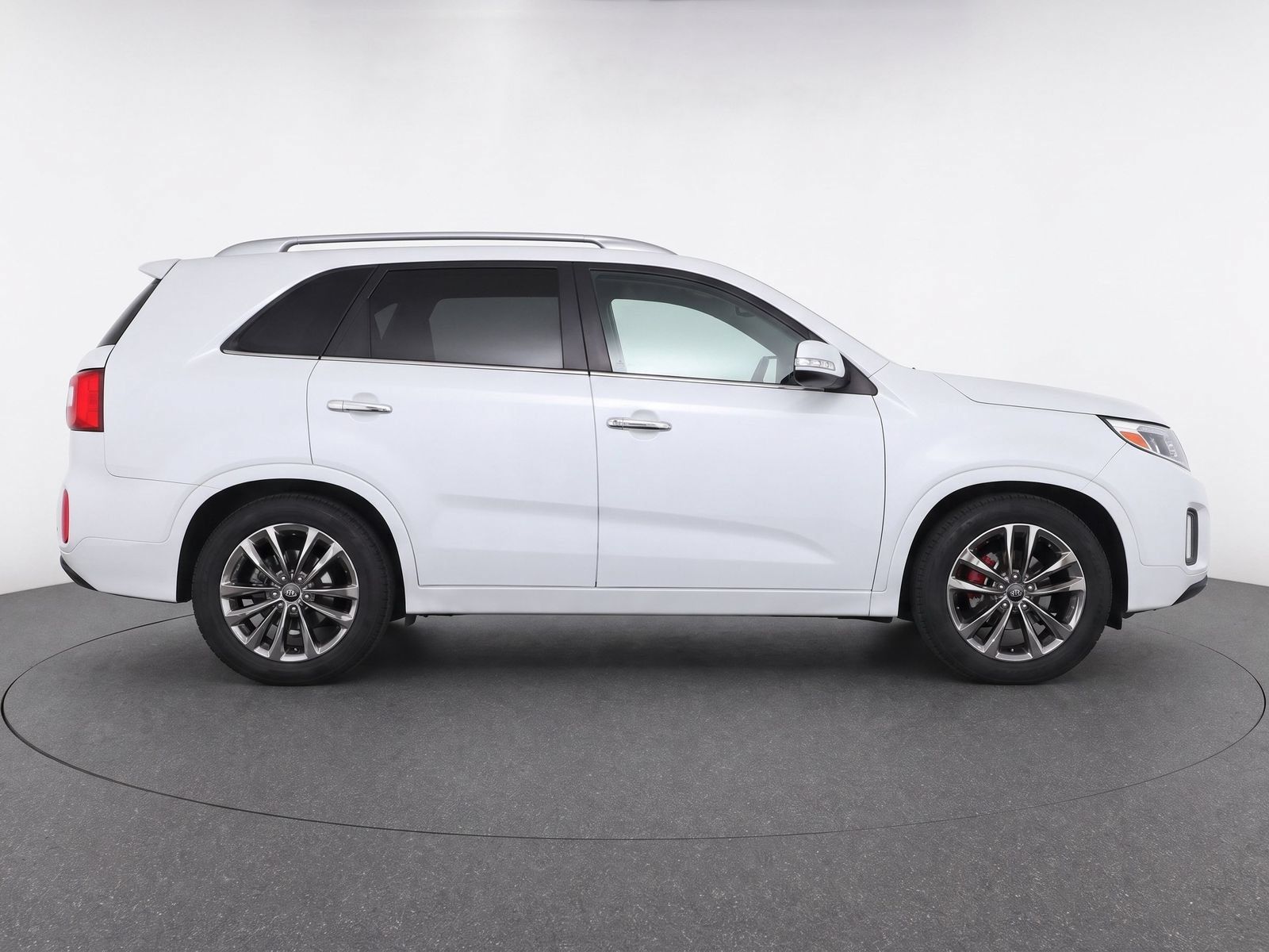 Thumbnail: 2014 Kia Sorento - 8