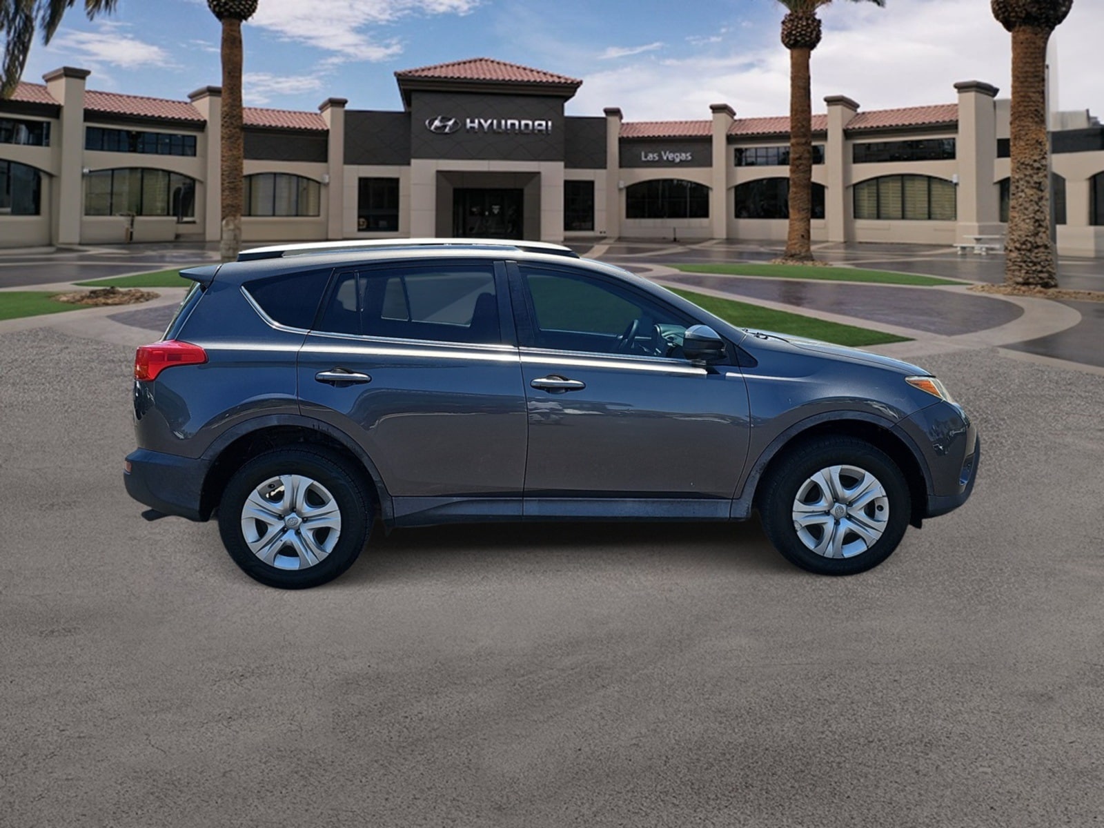 Thumbnail: 2014 Toyota RAV4 - 10
