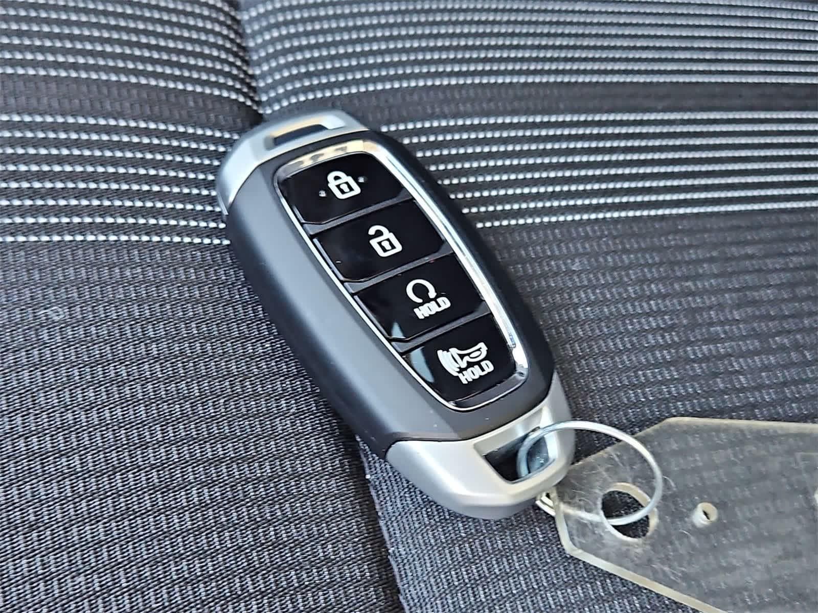 Thumbnail: 2026 Hyundai Venue - 24