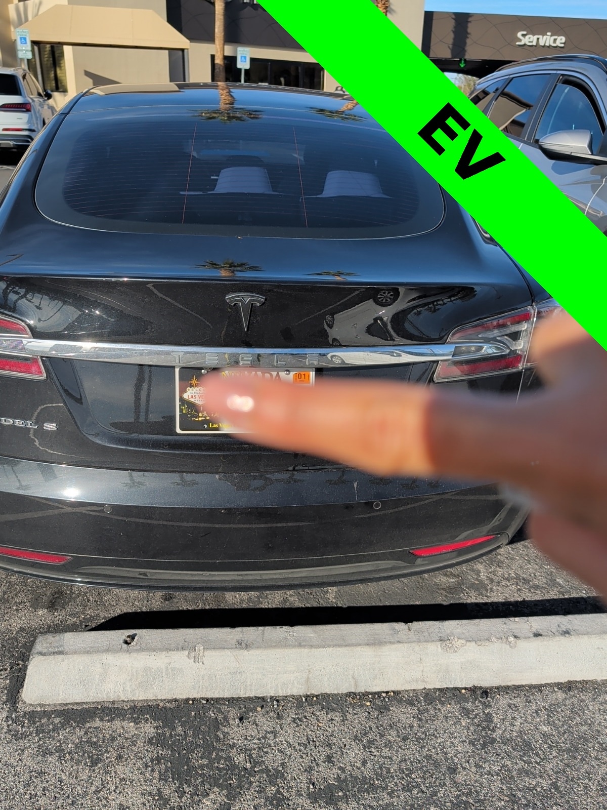 Thumbnail: 2017 Tesla Model S - 4