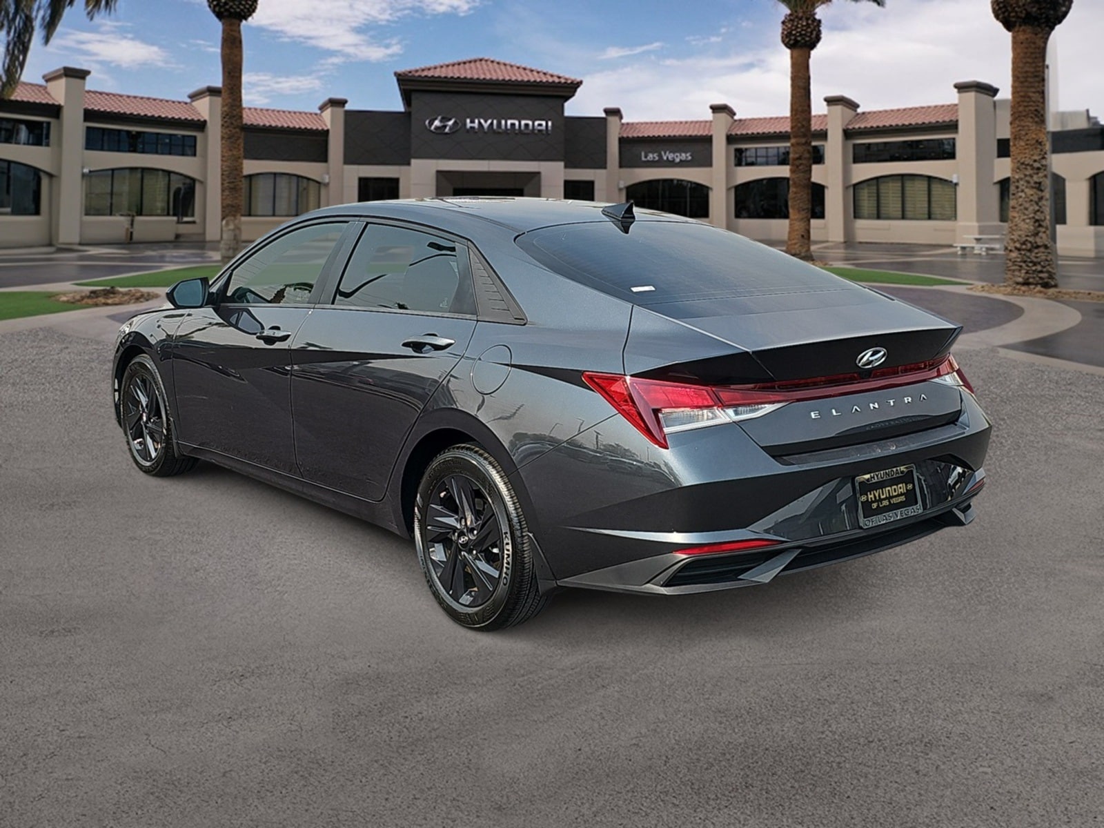 Thumbnail: 2023 Hyundai Elantra - 7