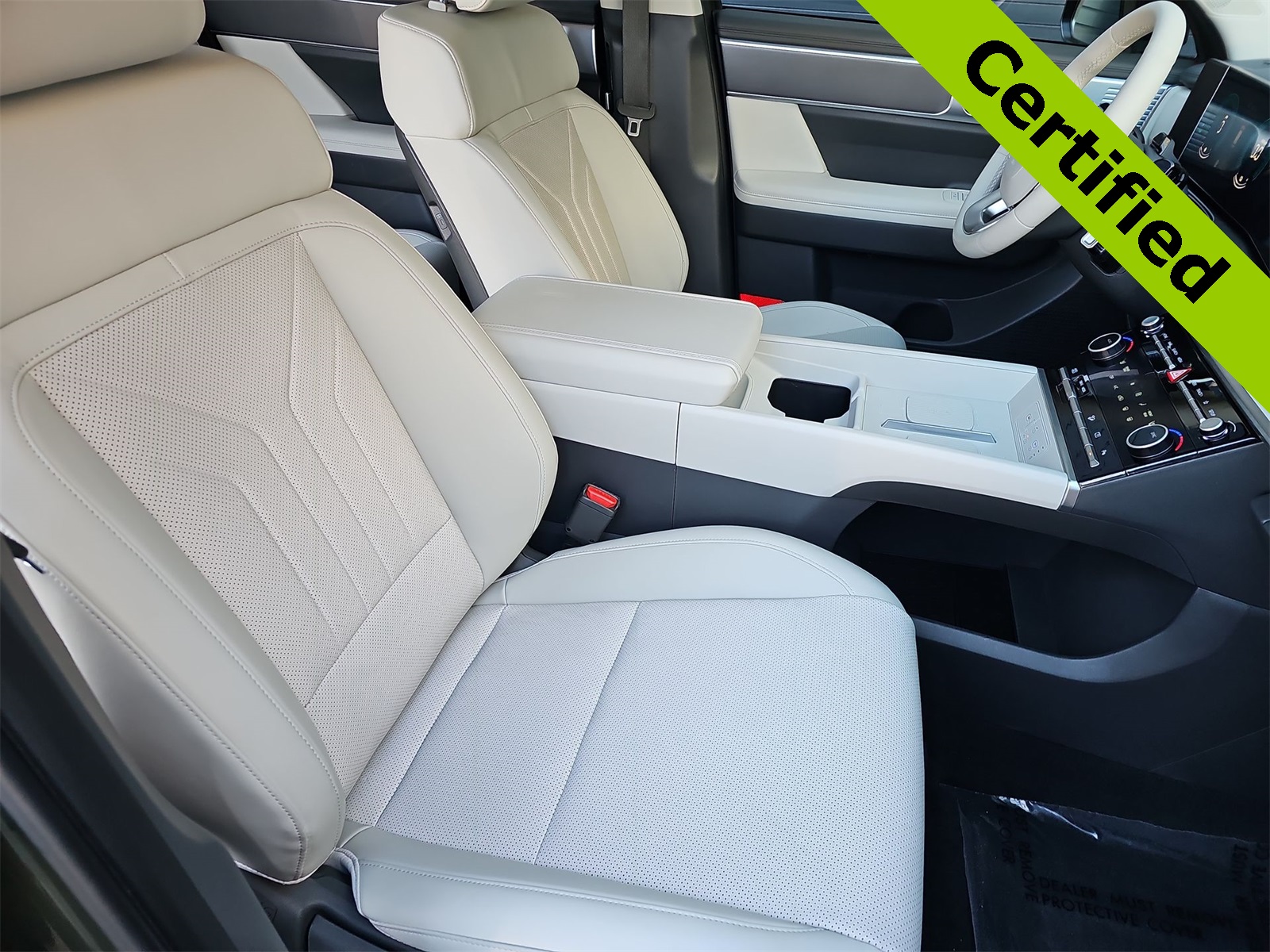 Thumbnail: 2024 Hyundai Santa Fe - 18