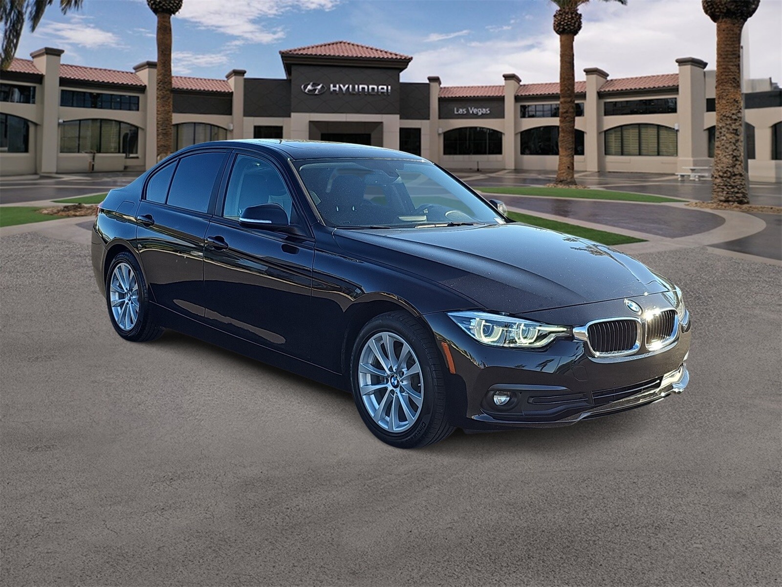 2018 Bmw 320i Sedan photo 2