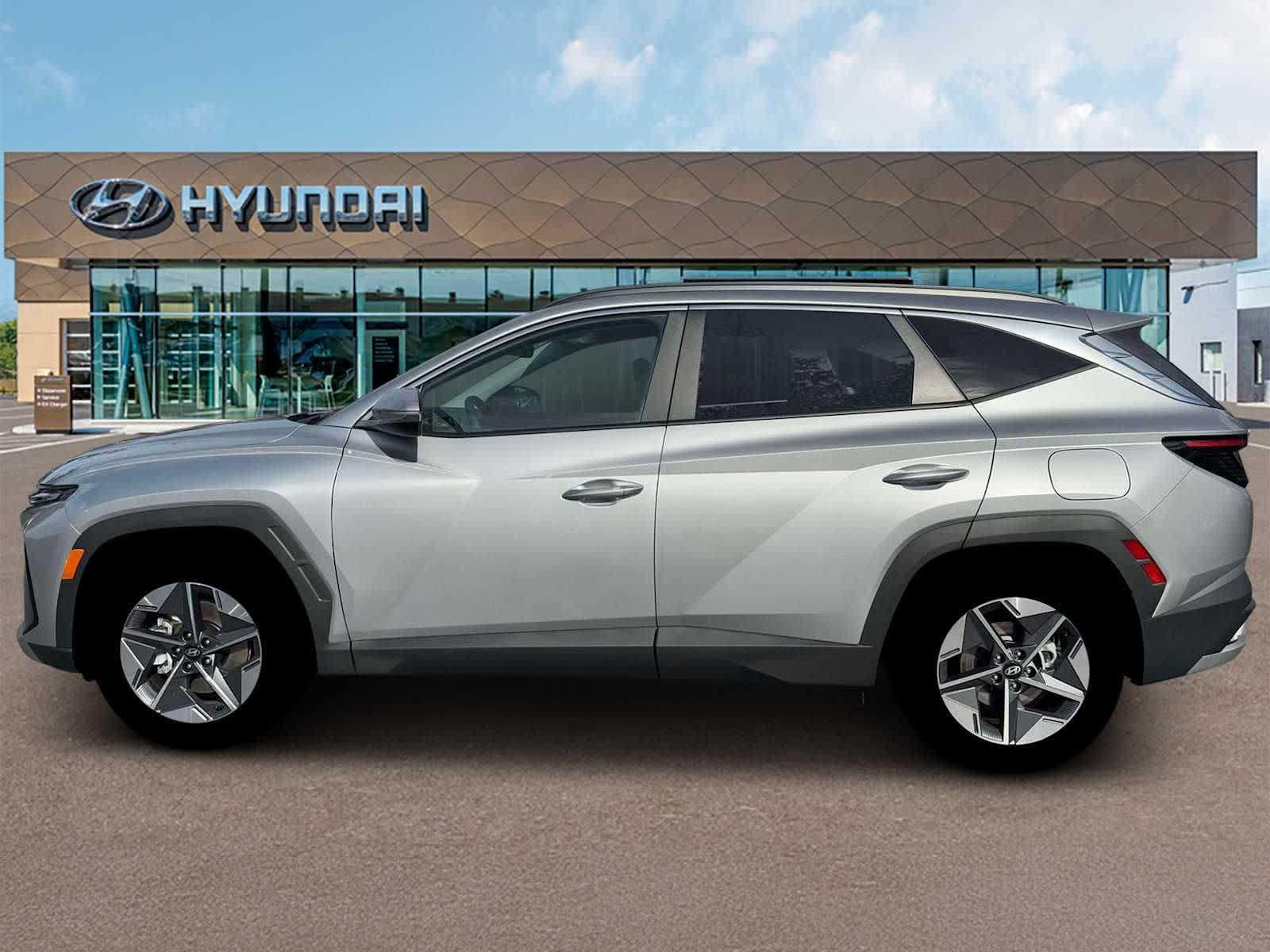 Thumbnail: 2026 Hyundai Tucson - 3