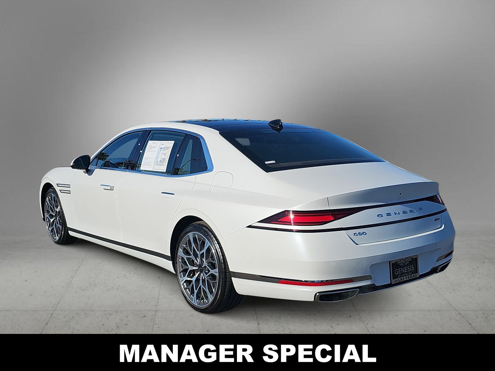 Thumbnail: 2025 Genesis G90 - 6