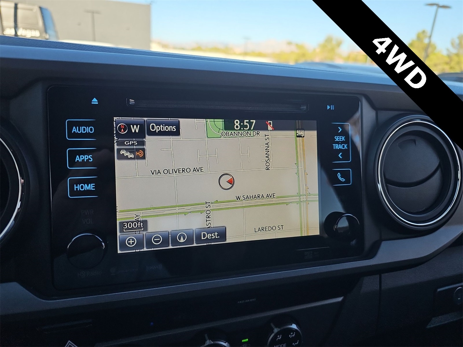 Thumbnail: 2018 Toyota Tacoma - 25