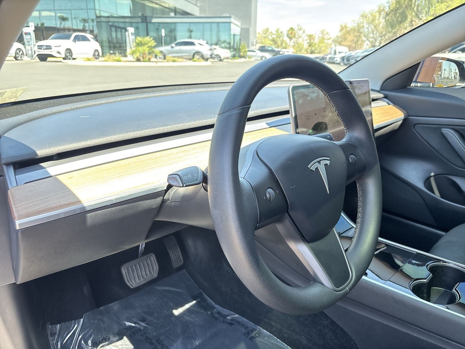 Thumbnail: 2020 Tesla Model 3 - 11
