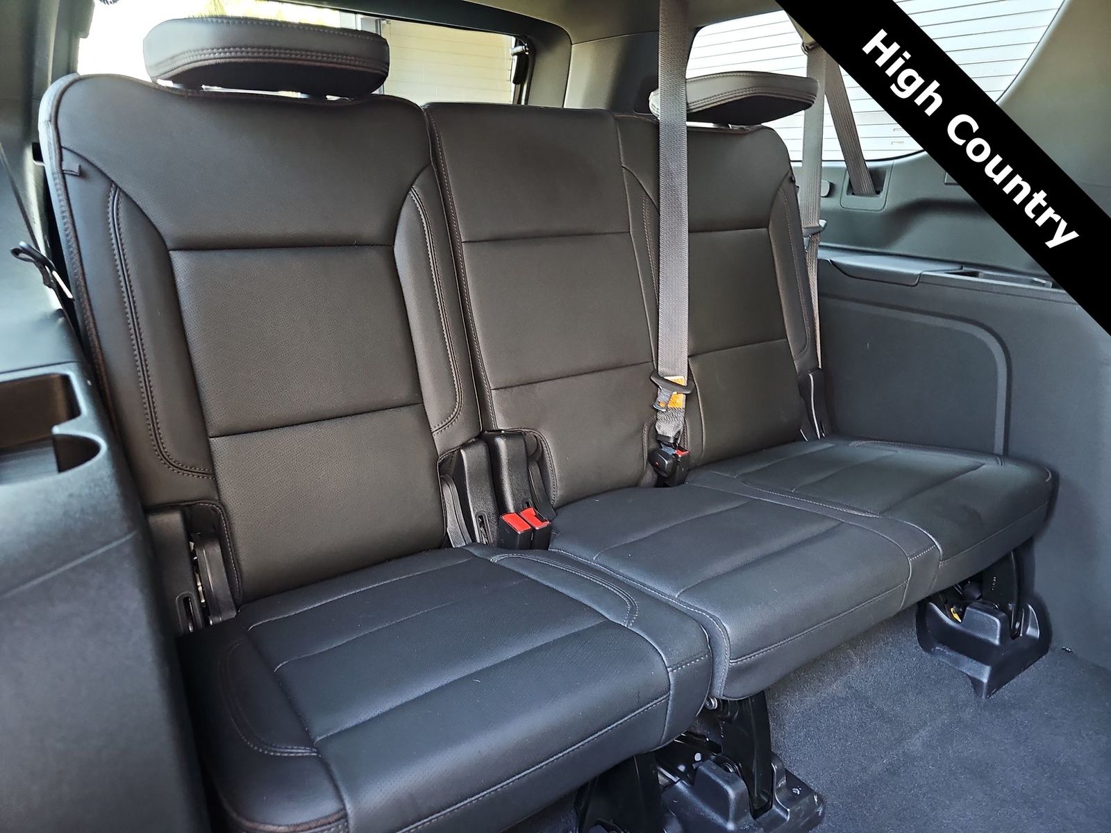 Thumbnail: 2022 Chevrolet Suburban - 28