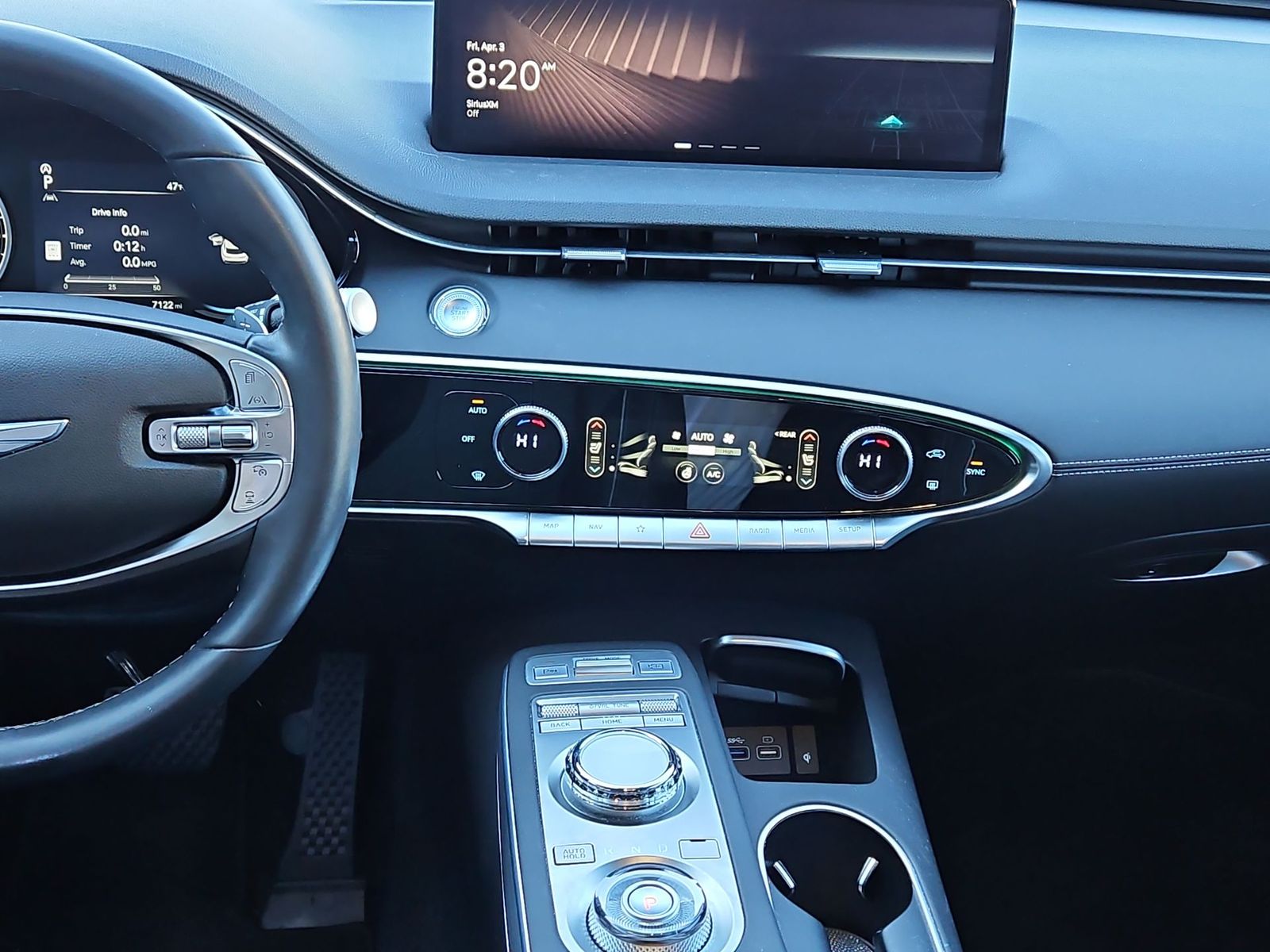 Thumbnail: 2022 Genesis GV70 - 19