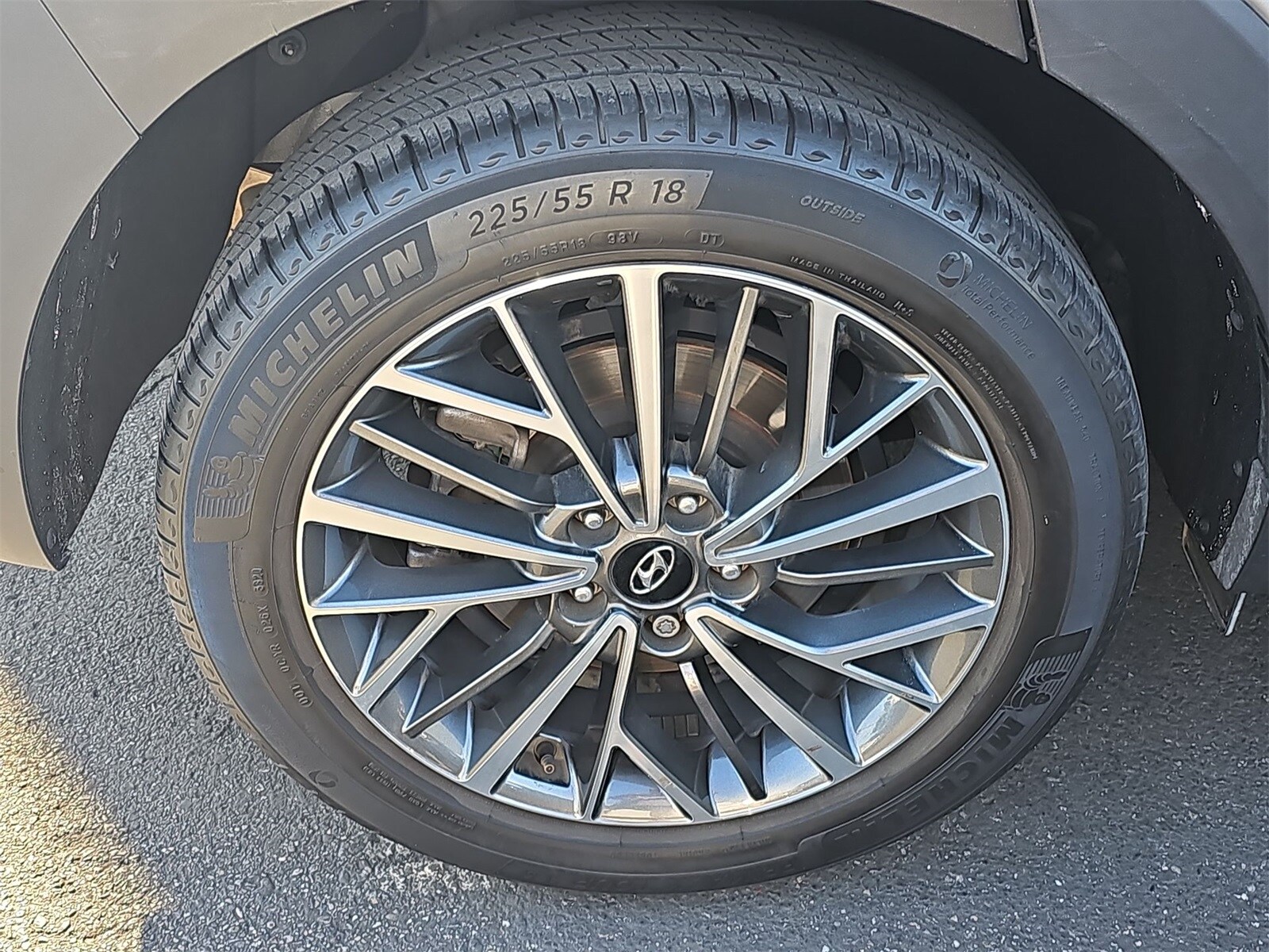 Thumbnail: 2021 Hyundai Tucson - 12