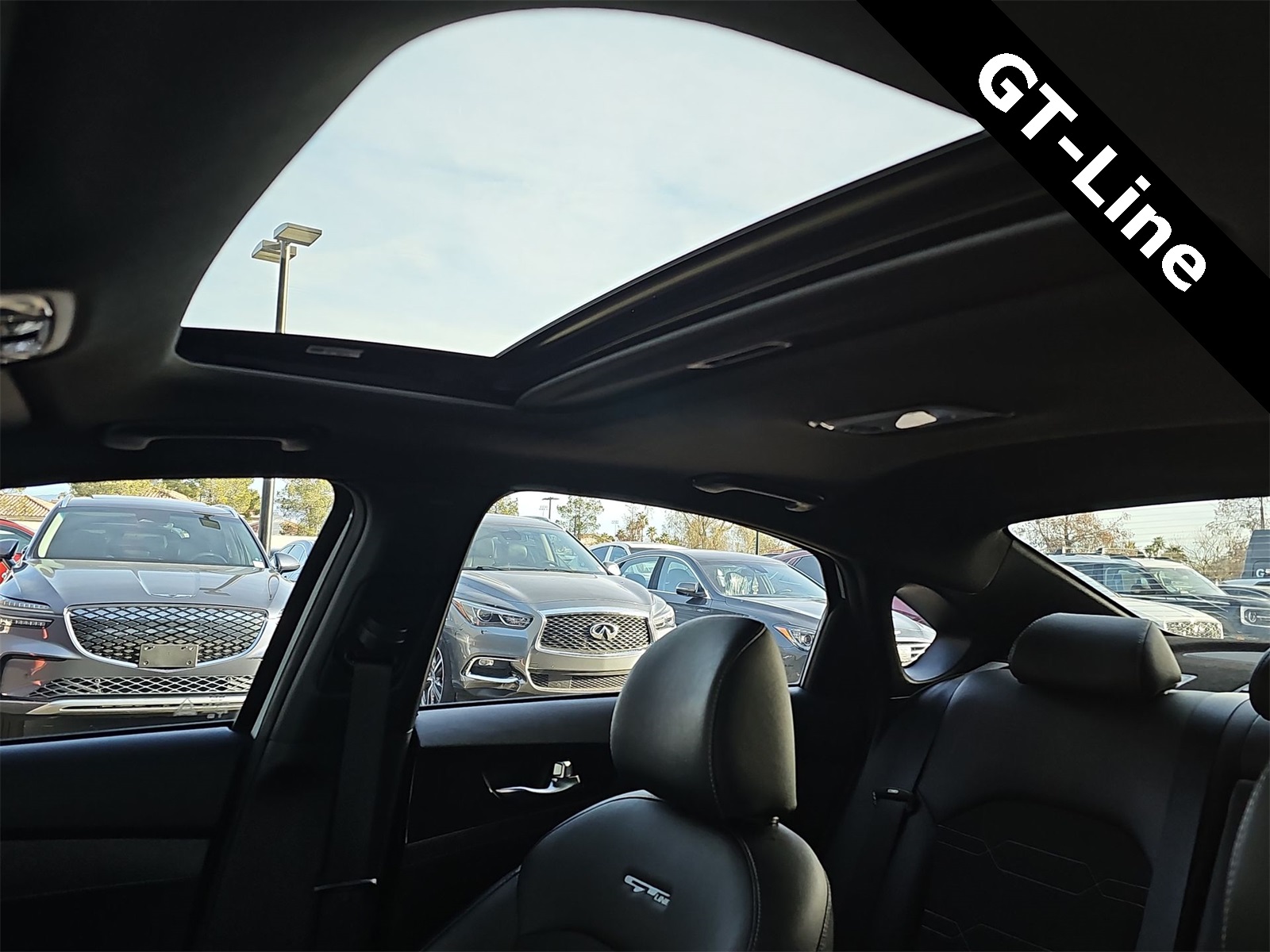 Thumbnail: 2023 Kia Forte - 29