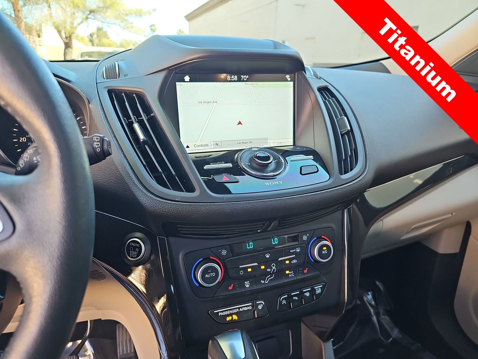 Thumbnail: 2019 Ford Escape - 19