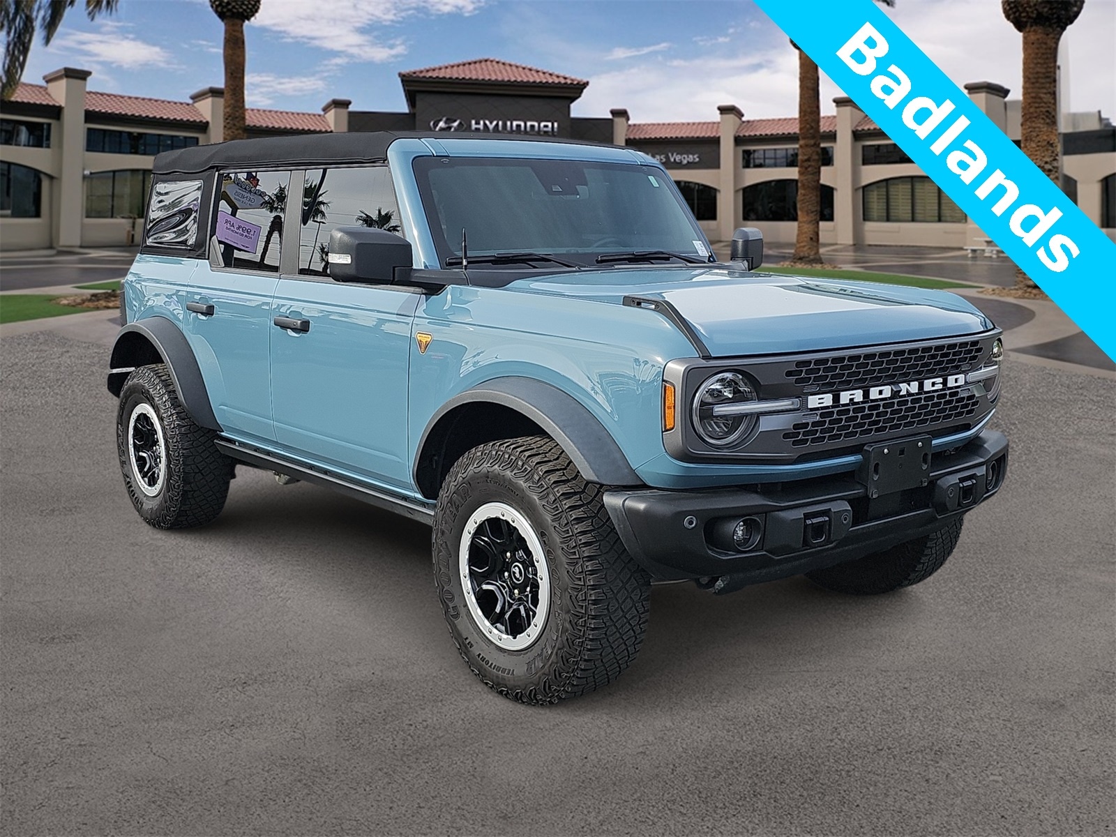 Thumbnail: 2023 Ford Bronco - 2