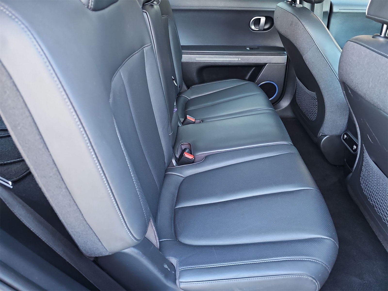 Thumbnail: 2022 Hyundai Ioniq 5 - 17