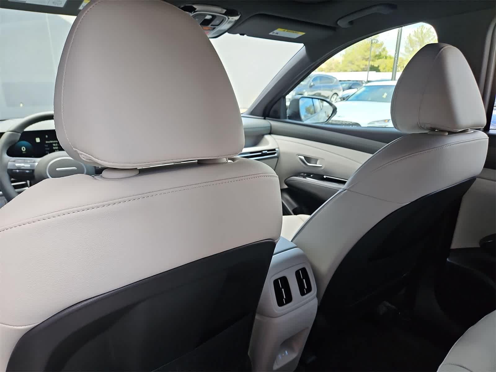 Thumbnail: 2026 Hyundai Tucson - 16