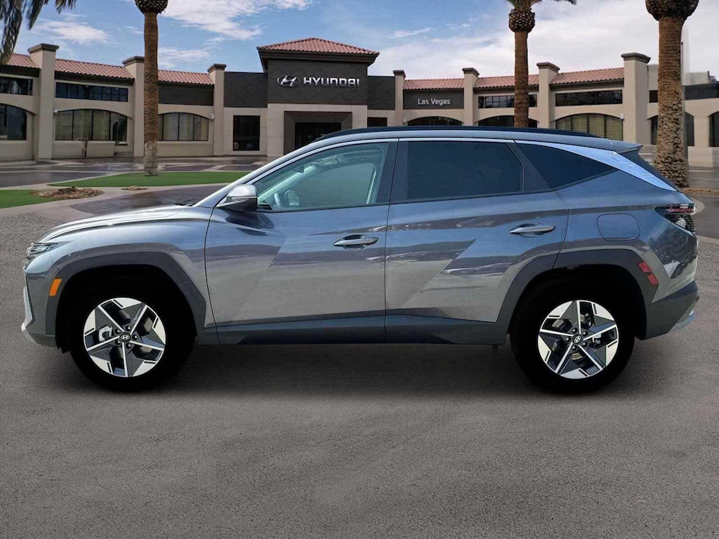 New 2025 Hyundai Tucson Hybrid SEL Convenience SUV