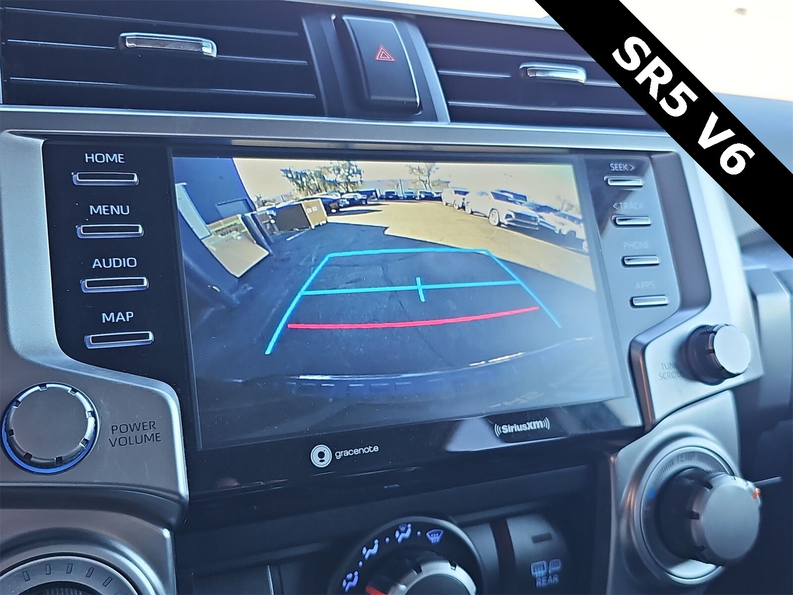 Thumbnail: 2024 Toyota 4Runner - 26