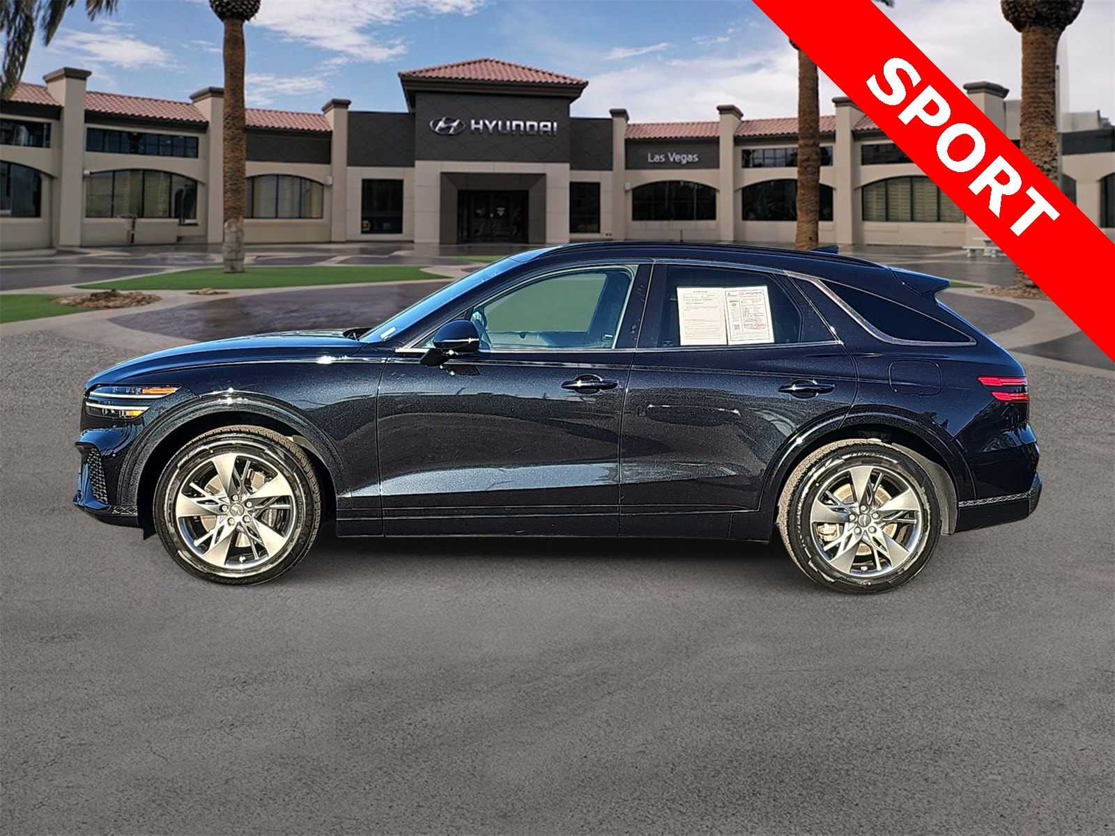 Thumbnail: 2022 Genesis GV70 - 5