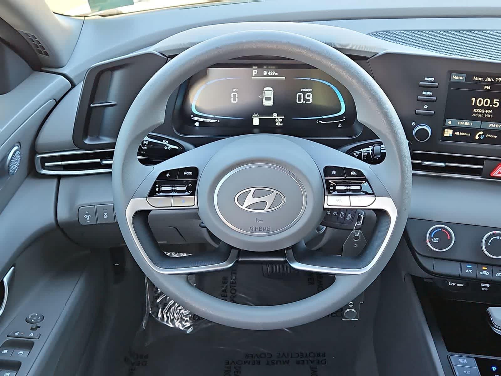 Thumbnail: 2026 Hyundai Elantra - 18