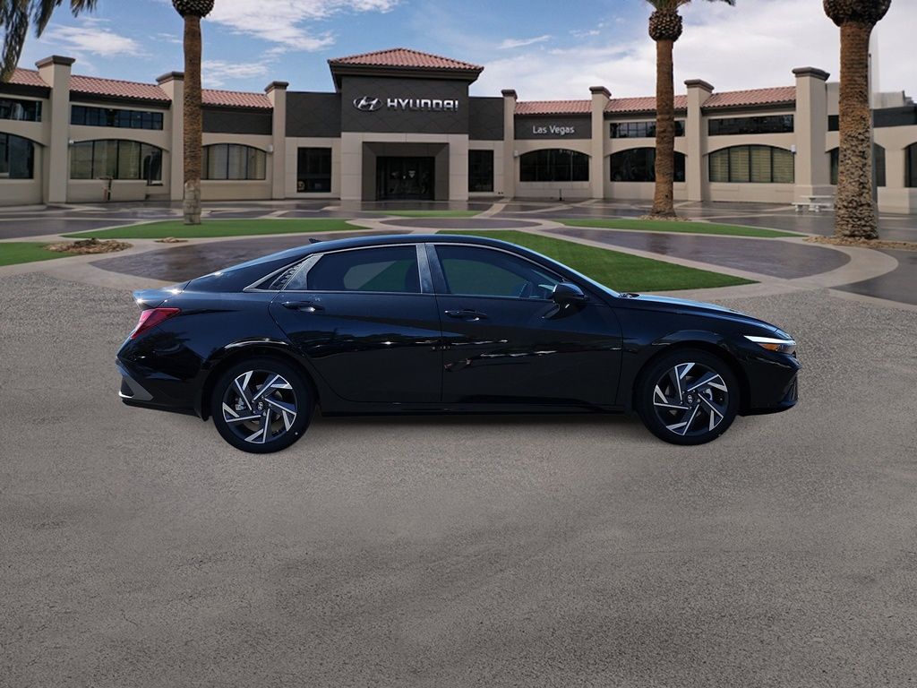 Thumbnail: 2025 Hyundai Elantra - 9
