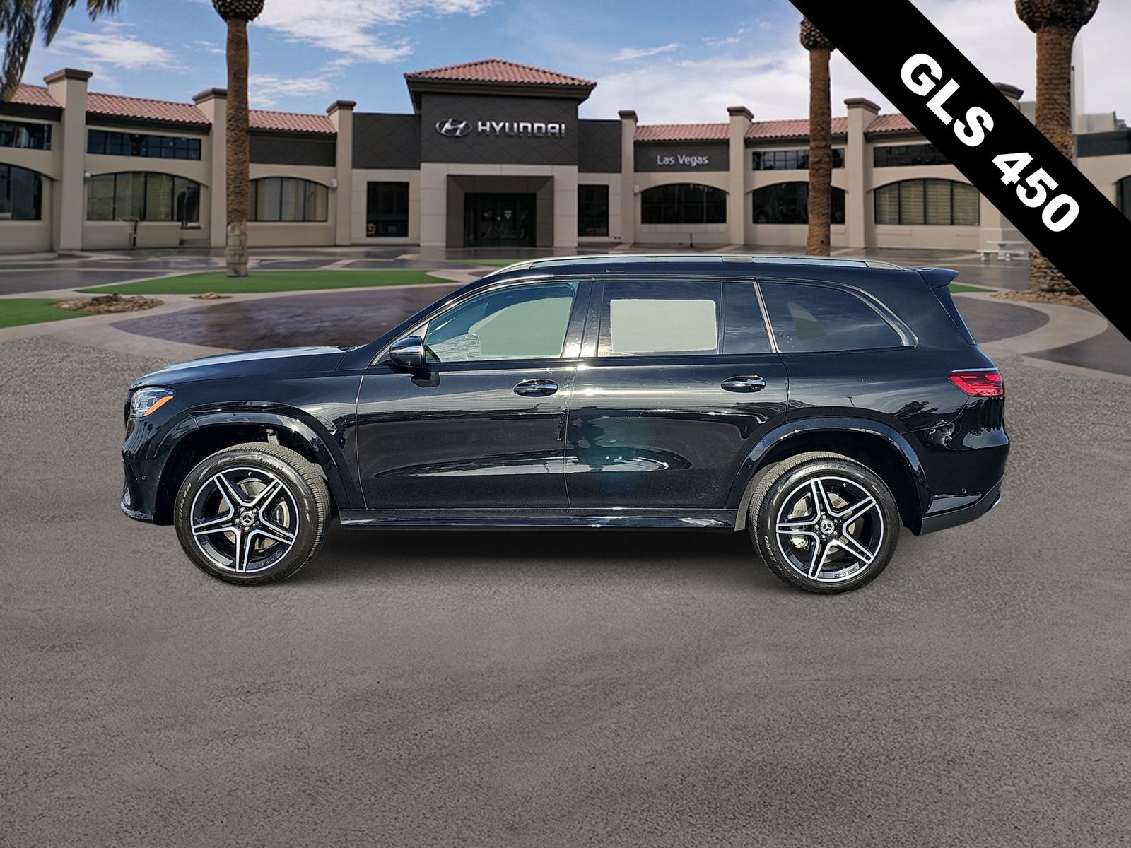 Thumbnail: 2025 Mercedes-Benz GLS - 5