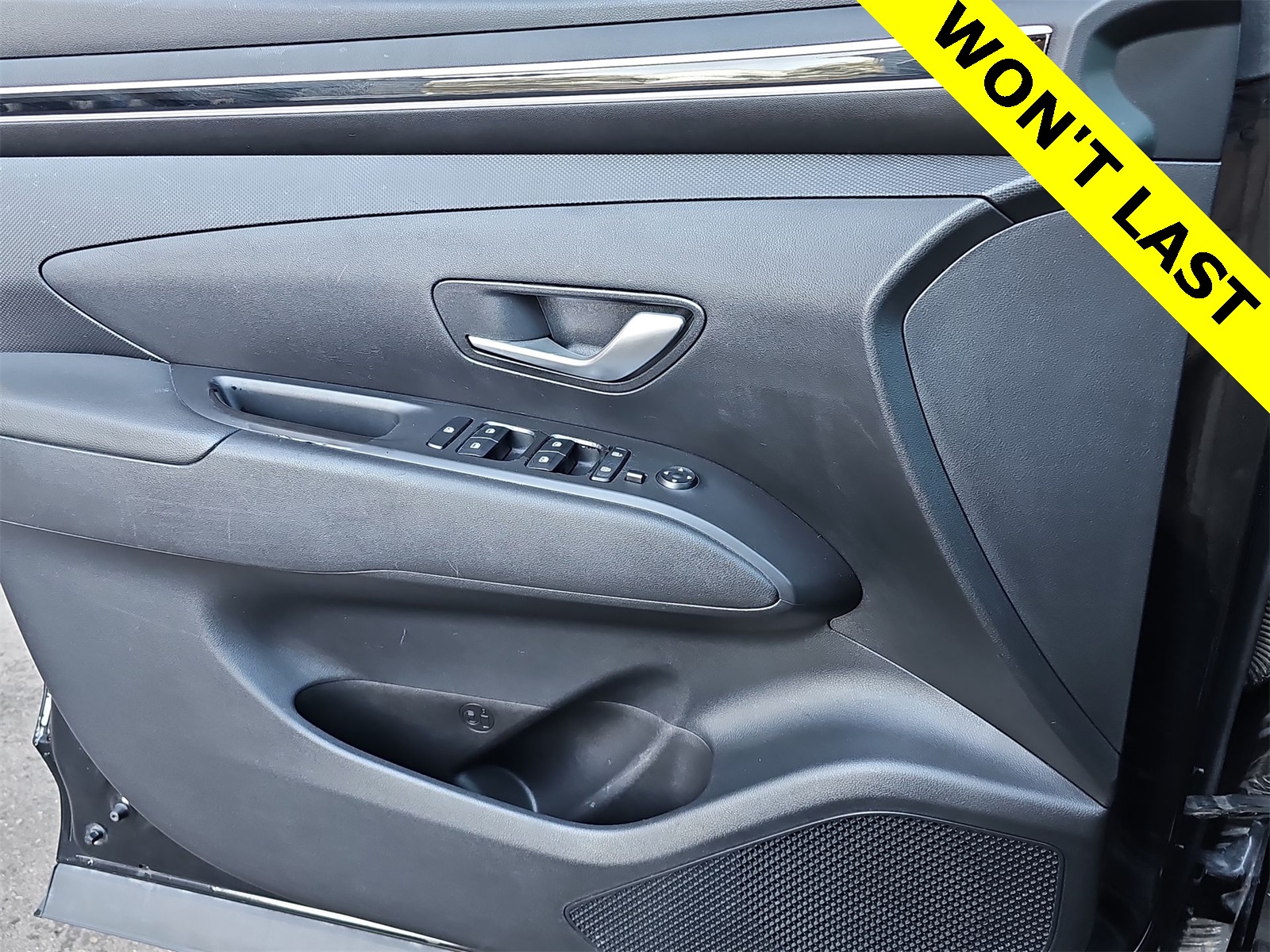 Thumbnail: 2022 Hyundai Tucson - 27