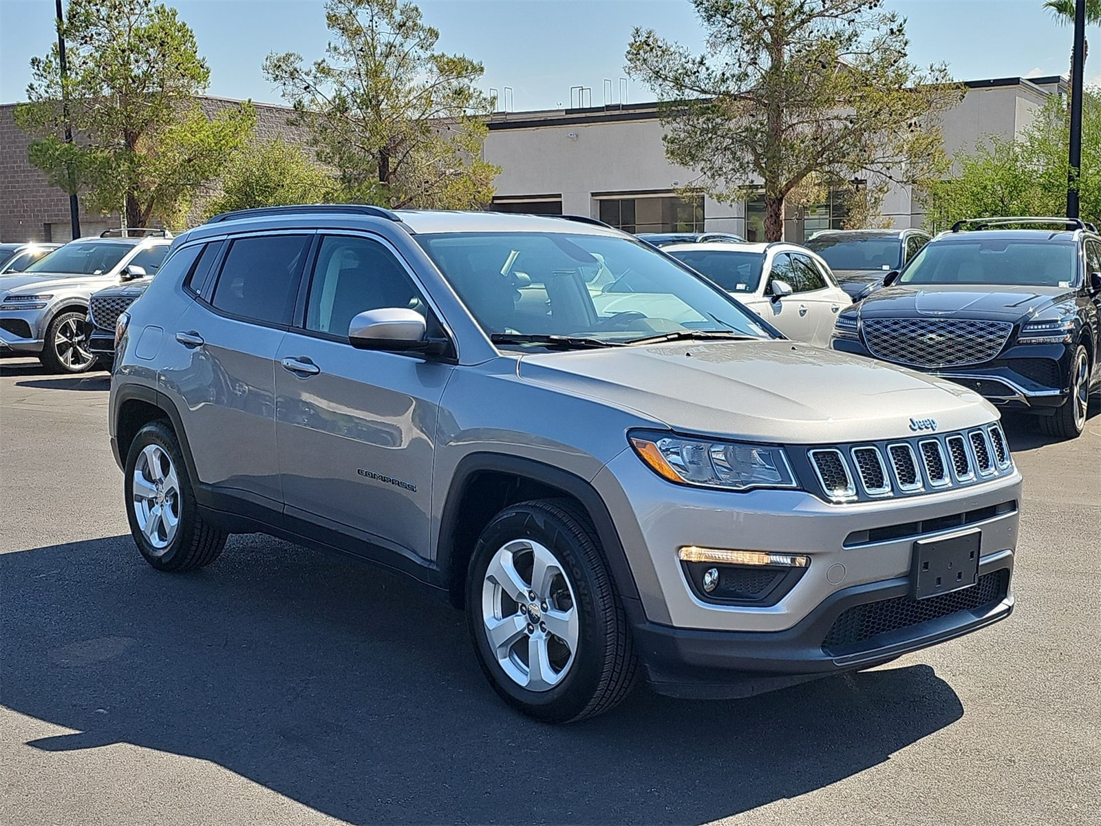 Thumbnail: 2020 Jeep Compass - 2