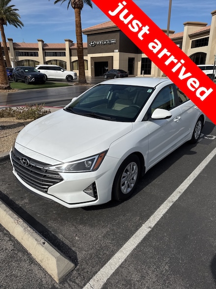 2020 Hyundai Elantra SE Sedan