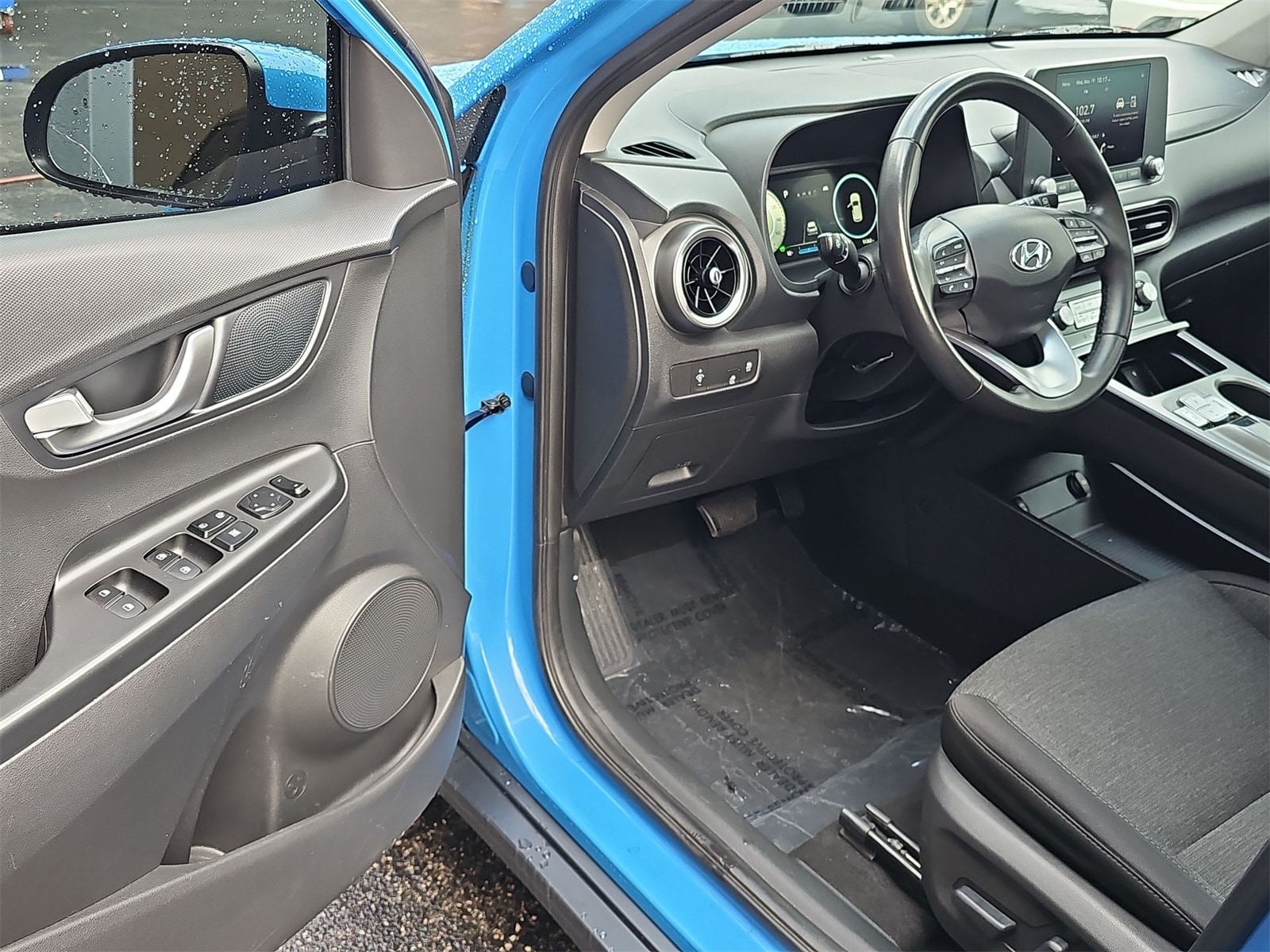 Thumbnail: 2022 Hyundai Kona - 10