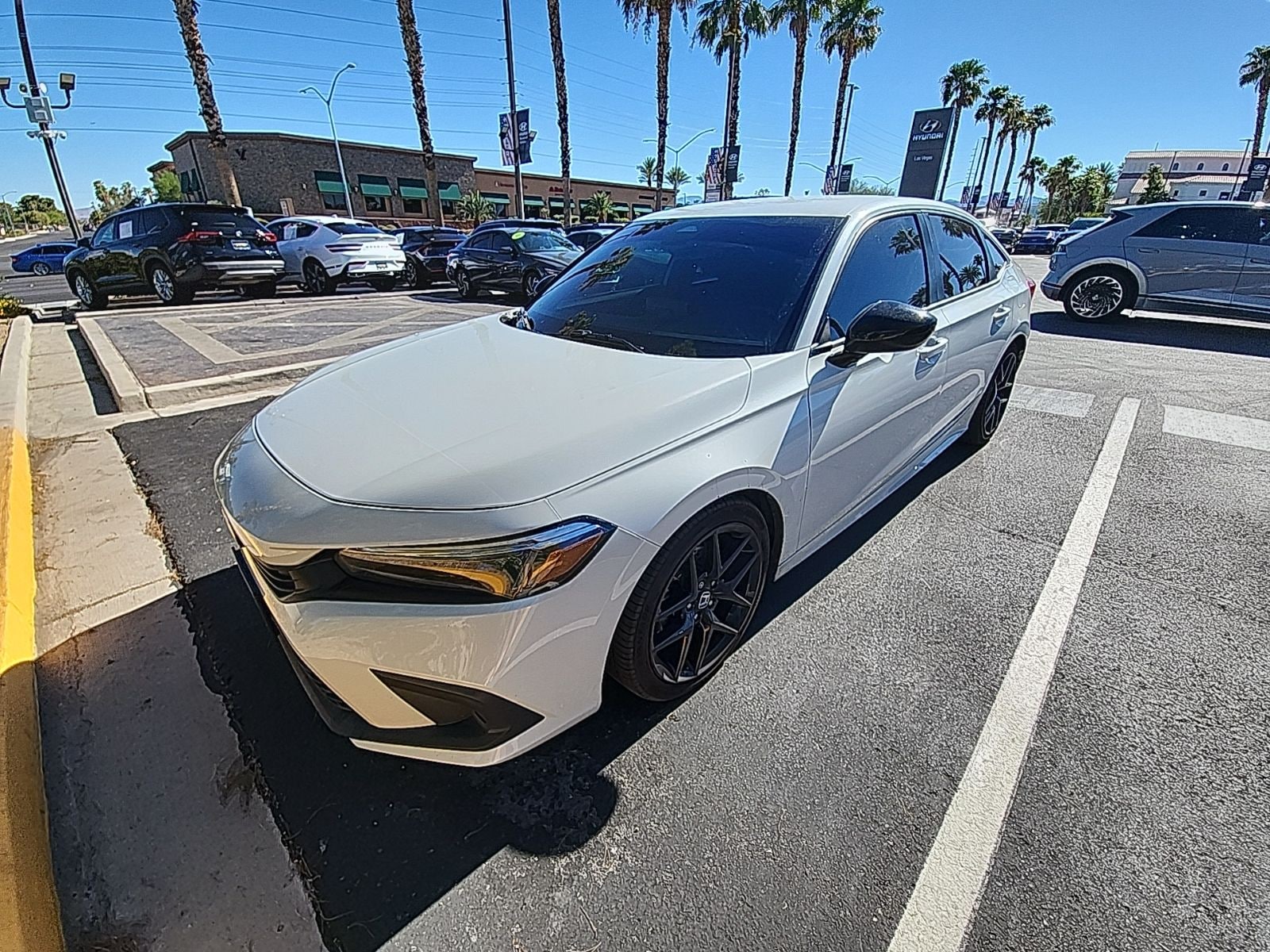 Thumbnail: 2023 Honda Civic - 2