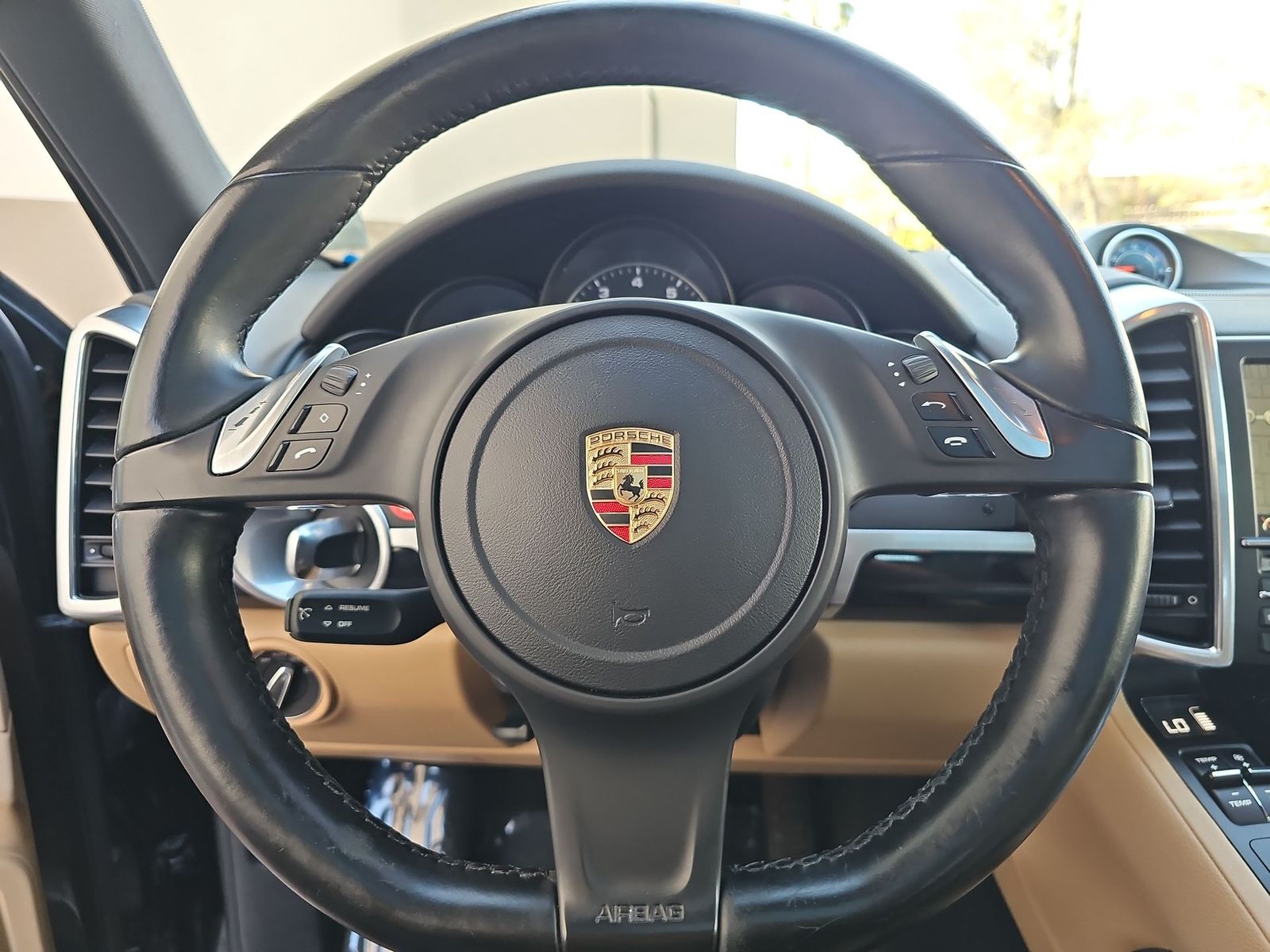 Thumbnail: 2014 Porsche Cayenne - 19