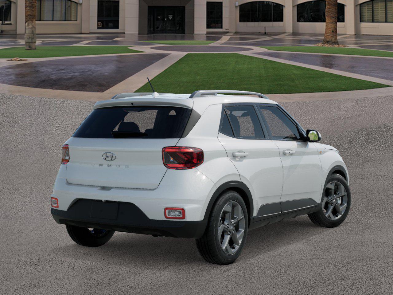 2025 Hyundai Venue SEL photo 4