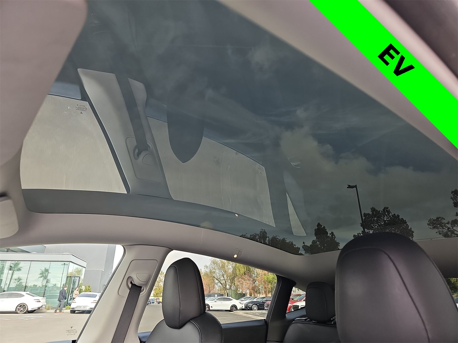 Thumbnail: 2021 Tesla Model Y - 27