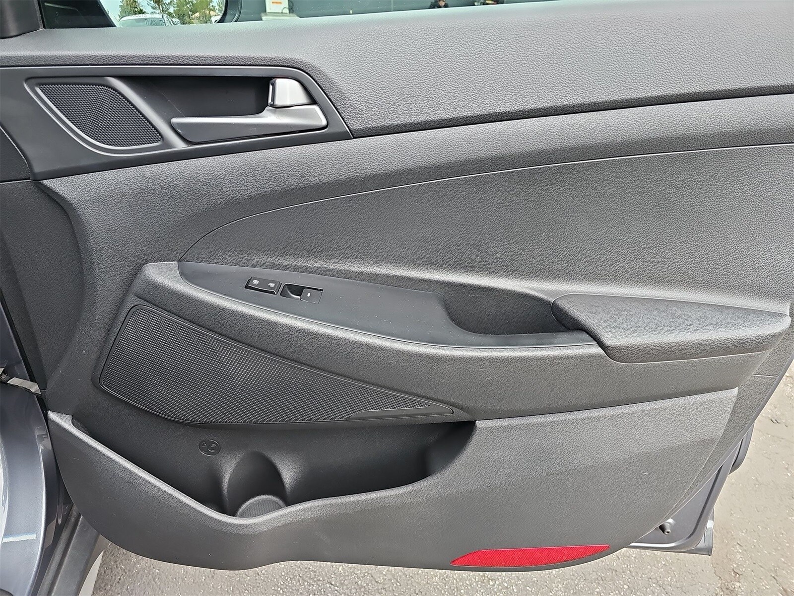 Thumbnail: 2017 Hyundai Tucson - 27