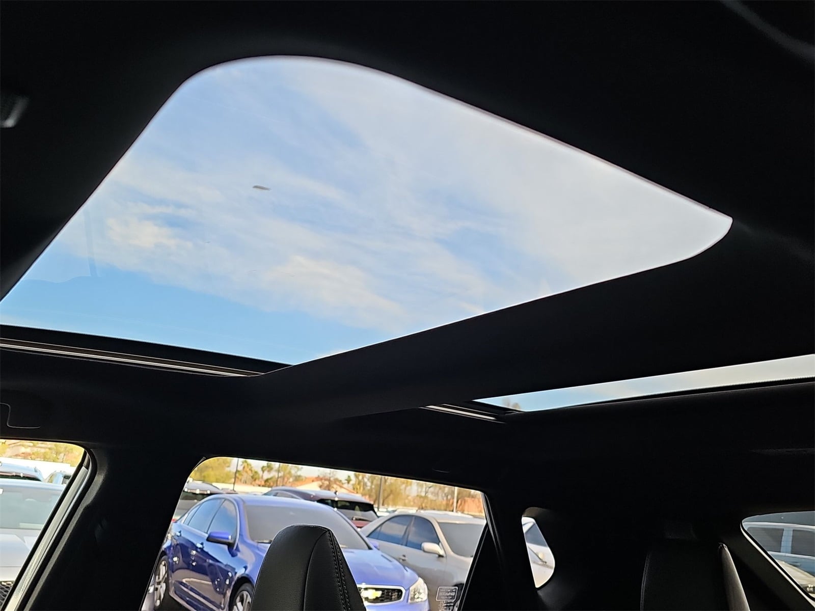 Thumbnail: 2024 Toyota bZ4X - 29