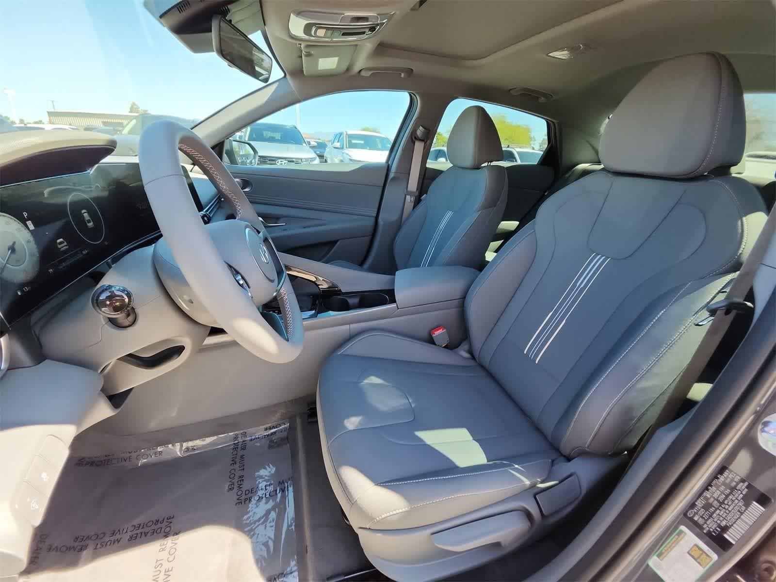 Thumbnail: 2025 Hyundai Elantra - 15