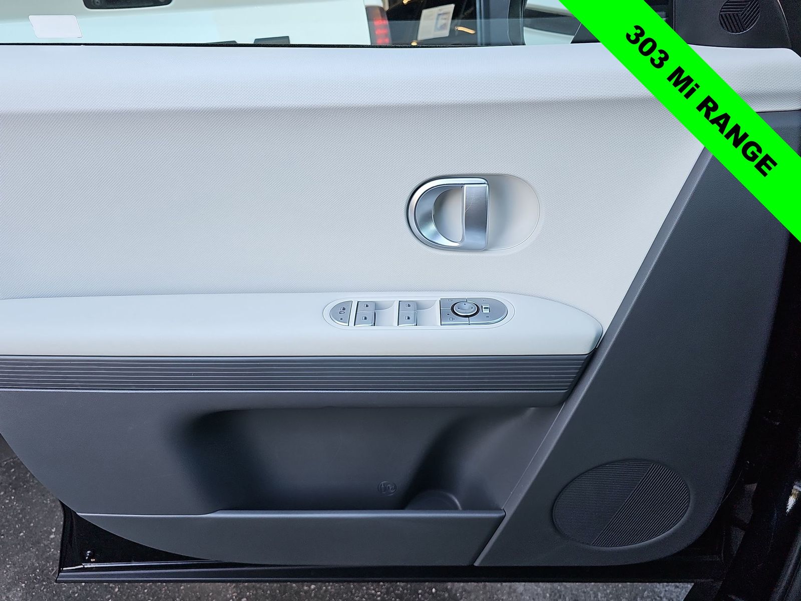 Thumbnail: 2024 Hyundai Ioniq 5 - 28