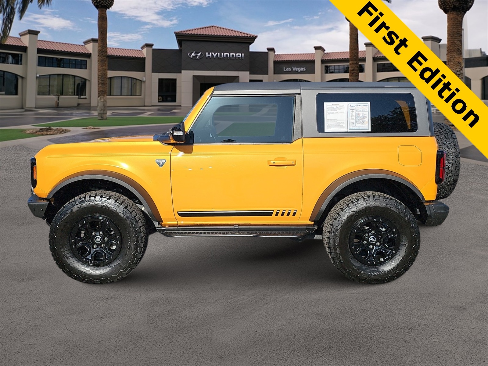 Thumbnail: 2021 Ford Bronco - 5