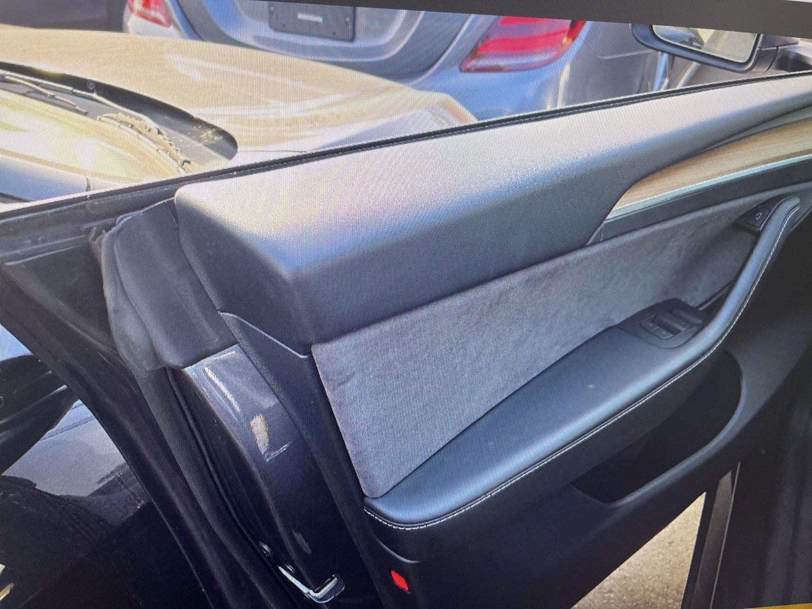 Thumbnail: 2023 Tesla Model Y - 8