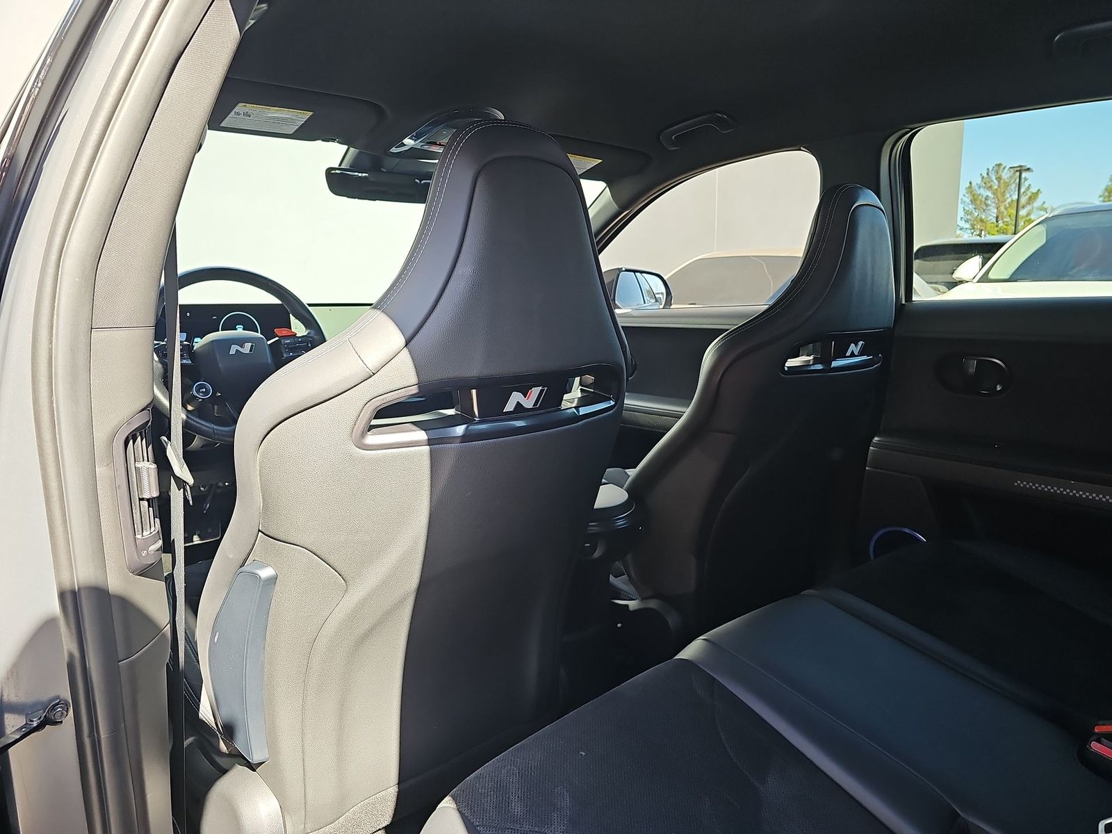 Thumbnail: 2025 Hyundai Ioniq 5 - 16